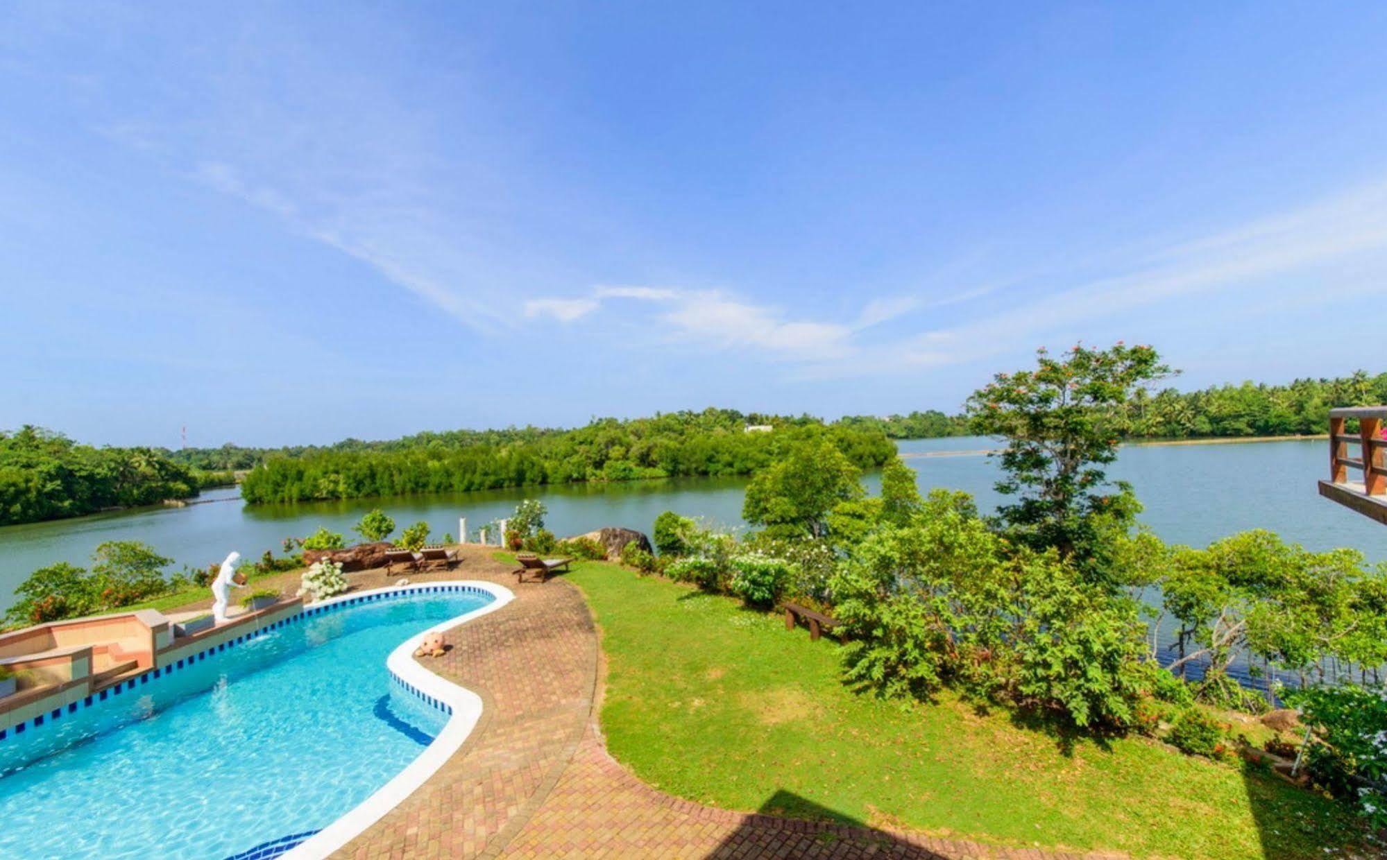 Hikka Hide Villa Hikkaduwa Extérieur photo
