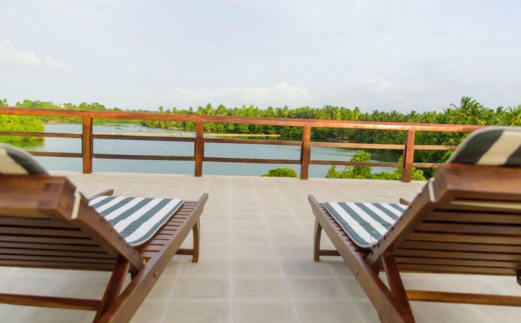 Hikka Hide Villa Hikkaduwa Extérieur photo