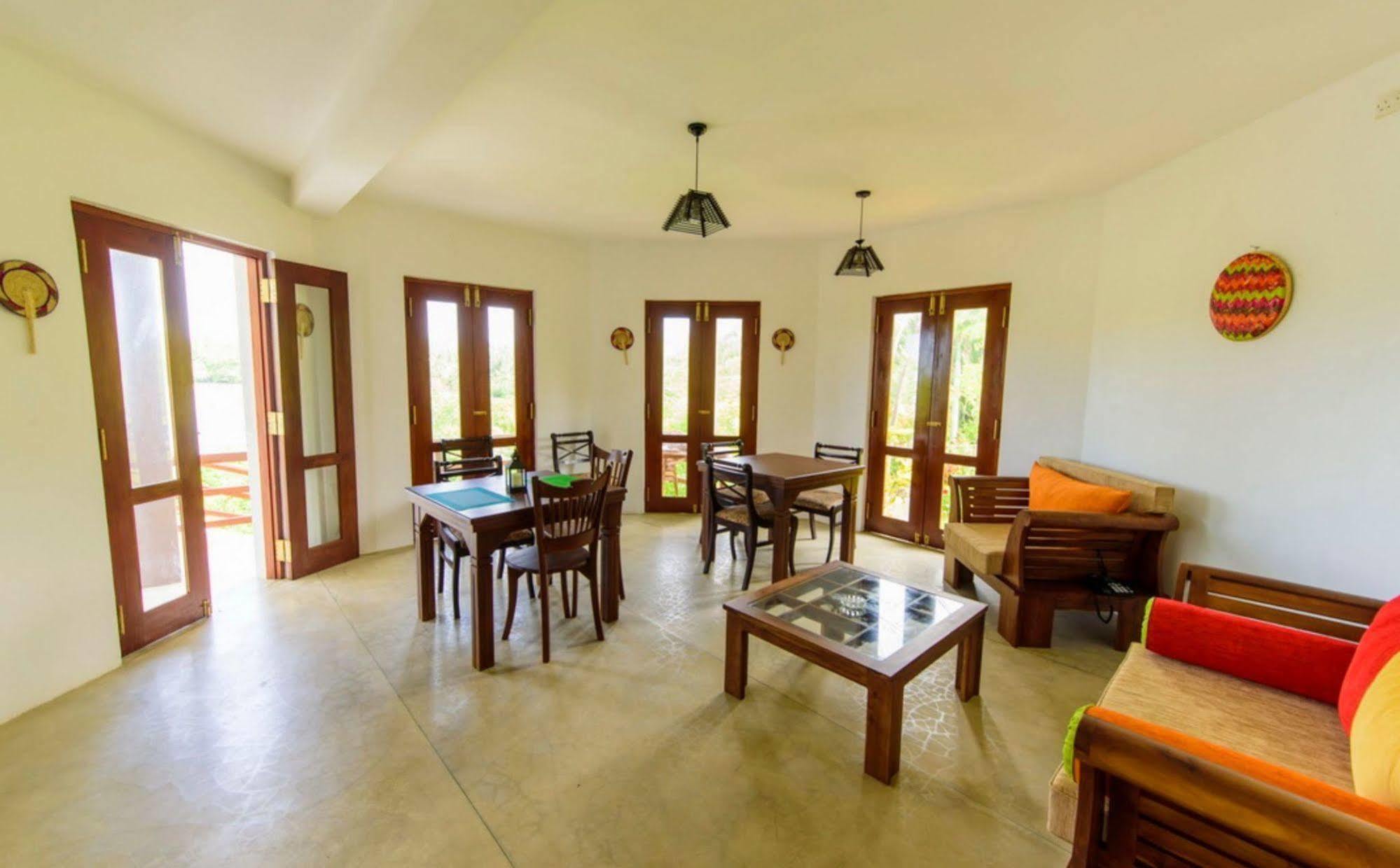 Hikka Hide Villa Hikkaduwa Extérieur photo